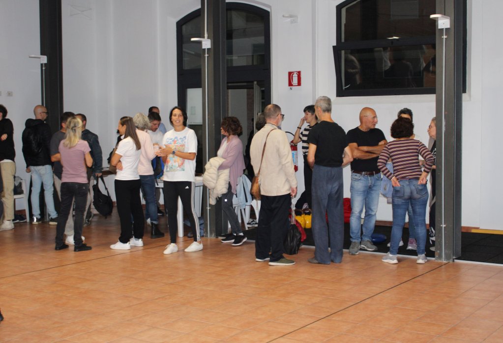 Sala Rossa Dance Studio 63 Scuola di Ballo a Bologna